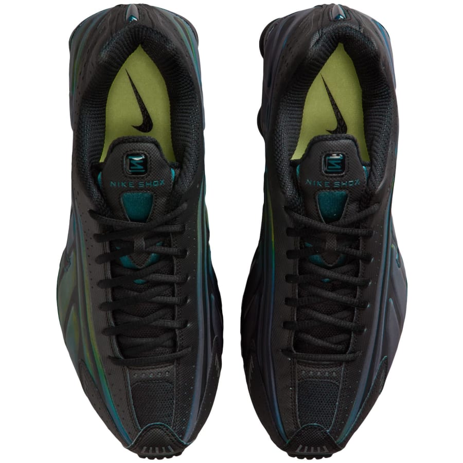 Image number 3 for Nike Shox R4 Trainers Black