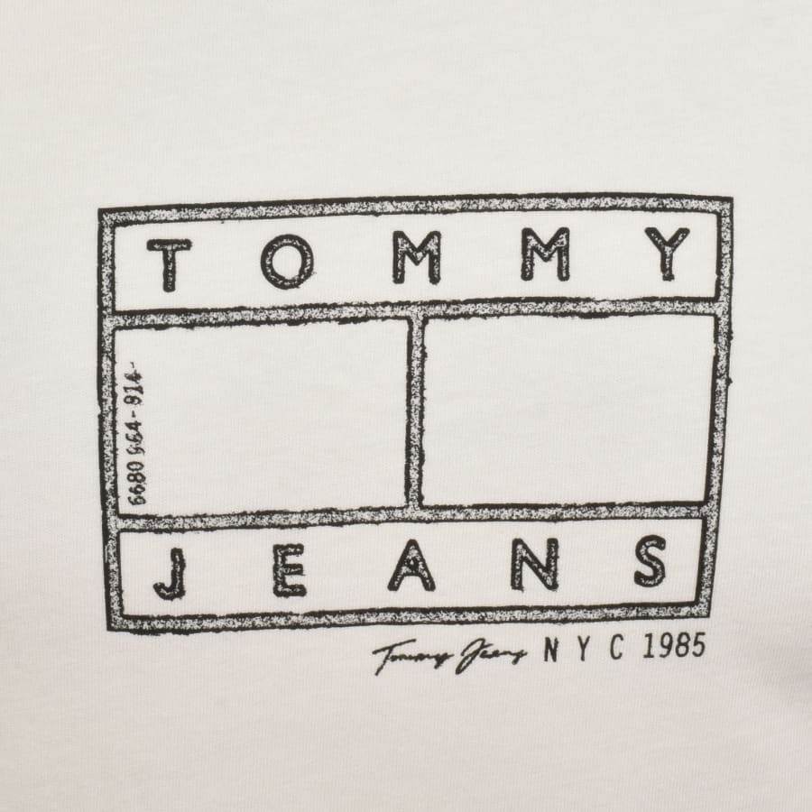 Image number 3 for Tommy Jeans Flag Logo T Shirt White
